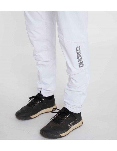 Achat Pantalon VTT femme Blanc Dharco au meilleur prix du web!