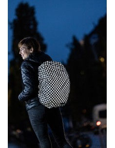 Achat Housse protection sac à dos anti-pluie réfléchissante Wowow damier au meilleur prix du web! 2