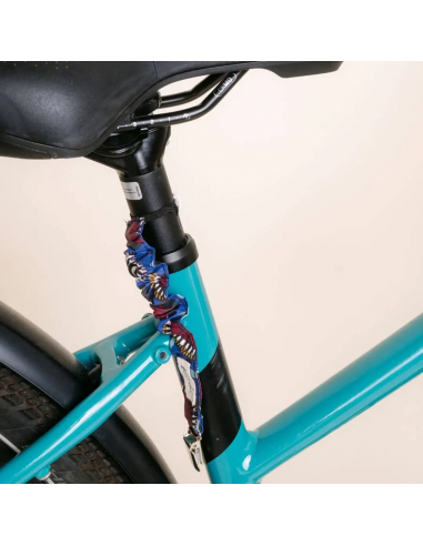 Pince vélo jupe pour femme Wax pratique et originale !