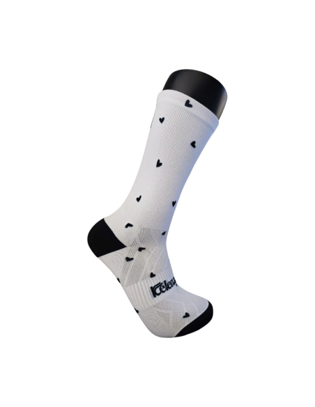 Achat Chaussettes vélo femme Coeurs Noirs au meilleur prix du web!